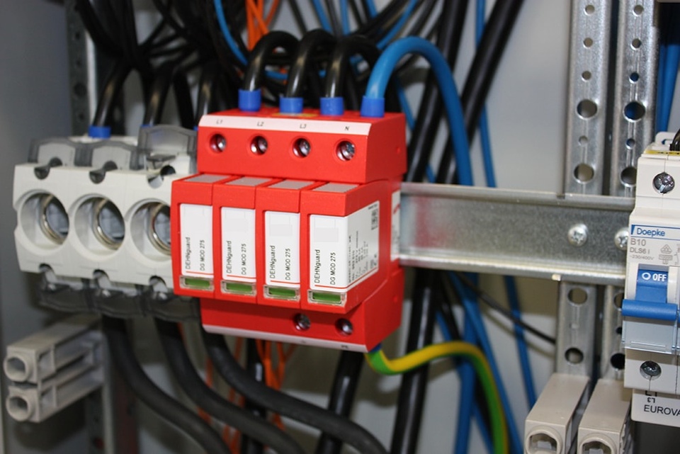 U berspannungsschutz bei Elektro Harrasser GmbH in Irschenberg